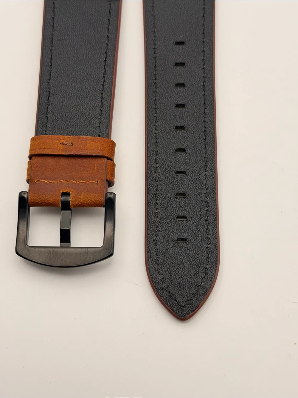 Apple OEM AirTag Leather Loop, New